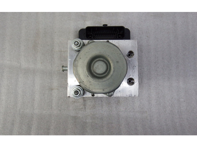 Jednotka ABS Tela Model S 2017