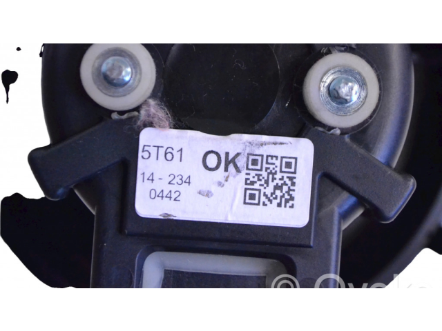 Вентилятор печки 142340442 Jeep Renegade