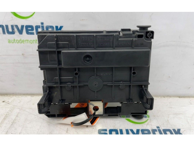 Блок предохранителей     Citroen C5    