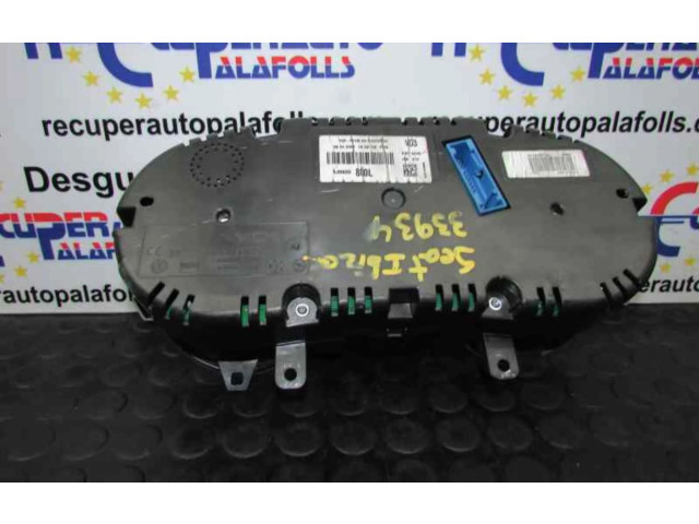 Přístrojová deska  Seat Ibiza IV (6J,6P) 2009 A2C583311201  