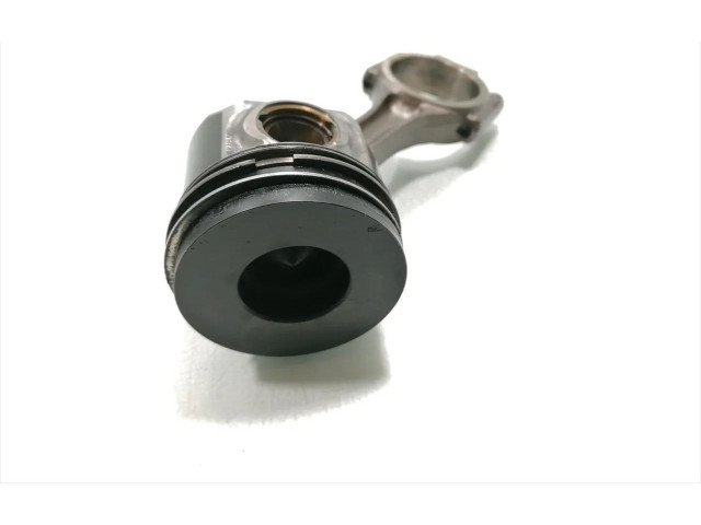 Поршень с шатуном BSY Mitsubishi Grandis