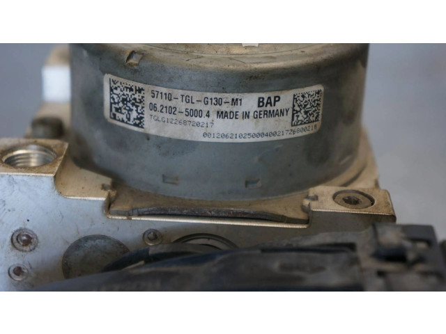 Интеркулер  57110-TGL-G130-M1   Honda Civic X 