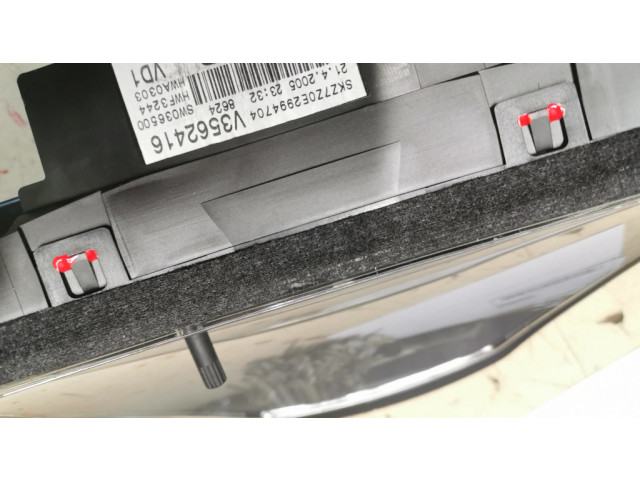 Панель приборов 1Z0920810D, VD1053285 Skoda Octavia Mk2 (1Z)