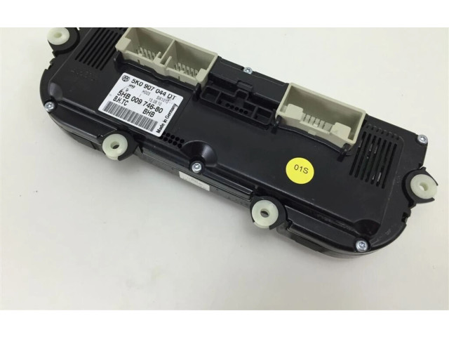 Панель приборов 5K0907044DT Volkswagen Eos