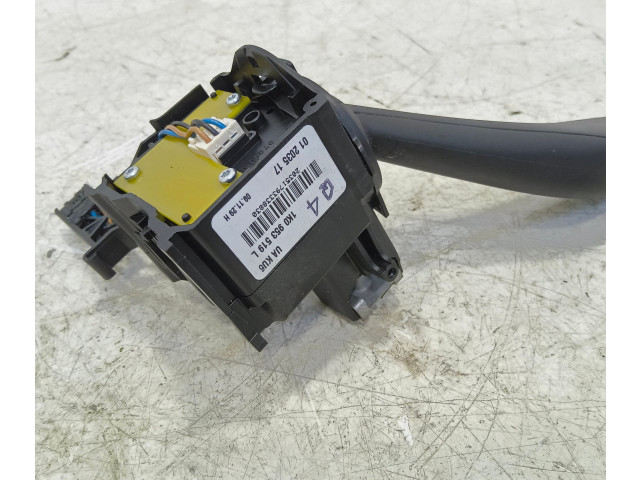 Ручка стеклоочистителей 1K0953519L   Skoda Octavia Mk2 (1Z)