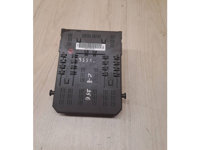 Блок предохранителей 9651938180   Citroen C8    