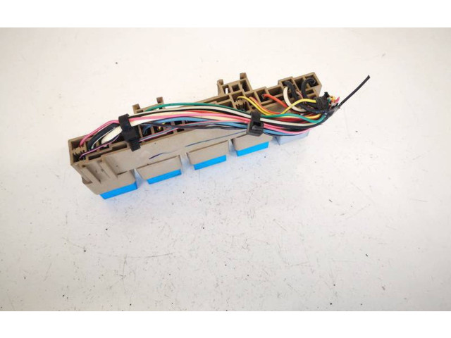 Pojistková skříňka Subaru Outback (BS) 2015