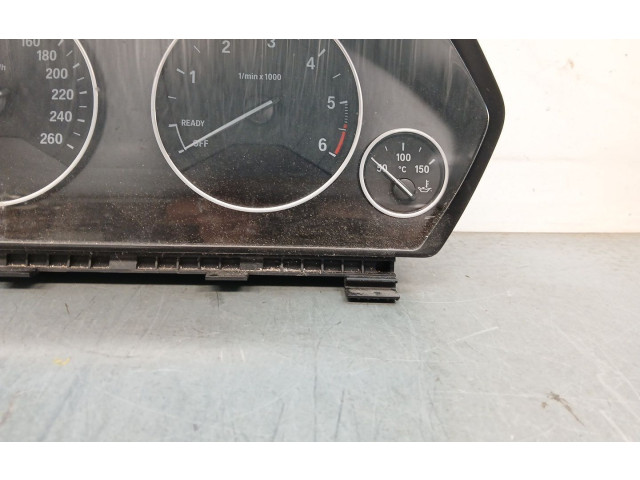 Přístrojová deska BMW 3 F30 F35 F31 2015 9232895, 937997001