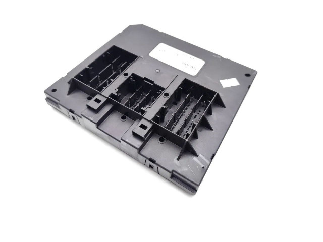 Блок комфорта 5Q0937086AH, F005V01737 Skoda Octavia Mk3 (5E)