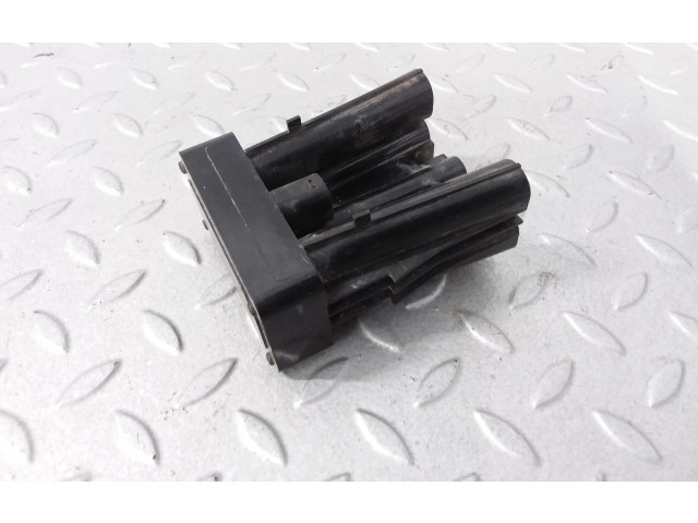 Блок управления 9663116680   Citroen C5