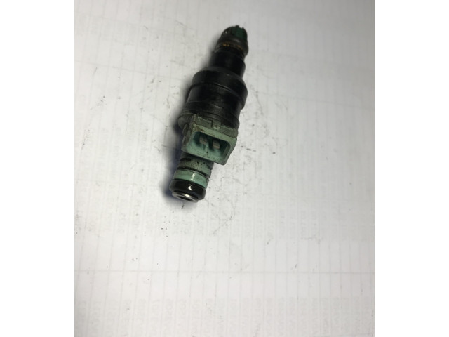 Vstřikovač 0280150415 BMW 3 E36 pro benzínový motor 1.8