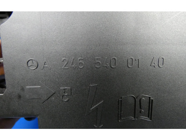 Блок предохранителей  A2465400140   Mercedes-Benz A W176    