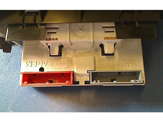 Дисплей    8200028364, P8200028364A   Renault Scenic I