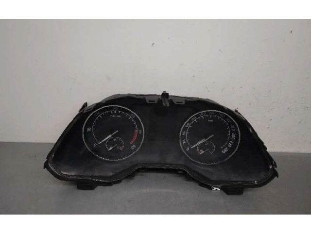 Панель приборов 3V0920751B   Skoda Superb B8 (3V)       