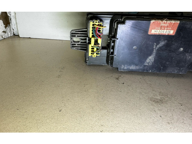 Блок предохранителей MB920106, 006486 Mitsubishi Galant