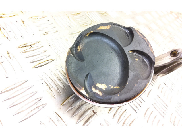 Píst 51705181, AD9205 Alfa Romeo Stelvio