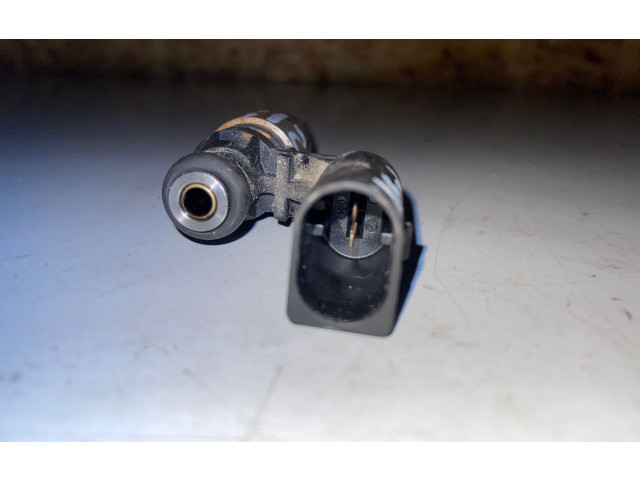 Форсунка 0261500016    Volkswagen Jetta V   