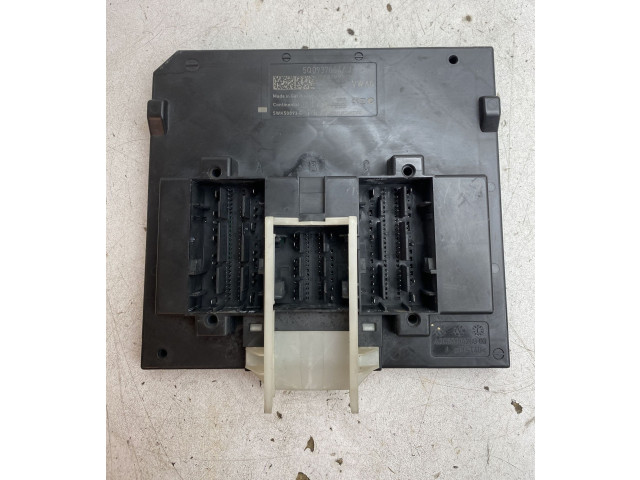 Блок комфорта 5Q0937084AJ Skoda Octavia Mk3 (5E)