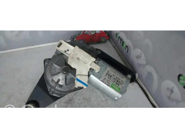 Моторчик заднего дворника 8200071214, MOTORLIMPIATRASERO    Renault Clio II