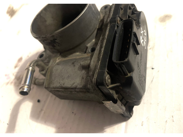 Дроссельная заслонка