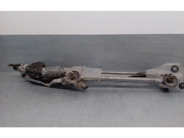 Моторчик дворников EH1067340 Mazda CX-7