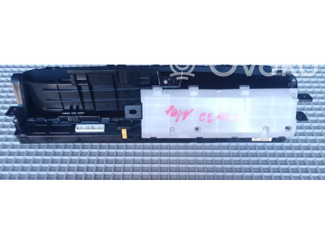 Přístrojová deska Toyota Prius (XW30) 2011 PRIUS30, 8380047880