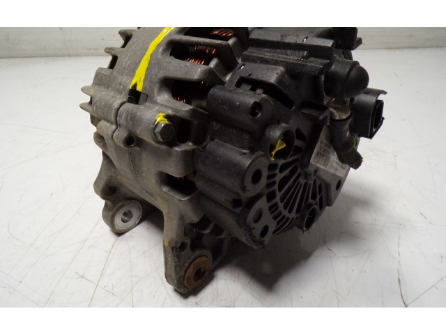 Генератор 04E903015, 04E903015 Volkswagen Golf SportWagen