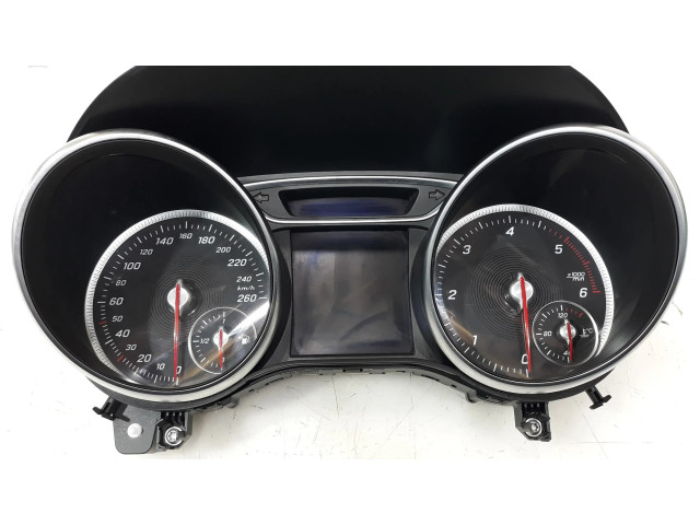 Přístrojová deska Mercedes-Benz GLA W156 2013 A1569005304