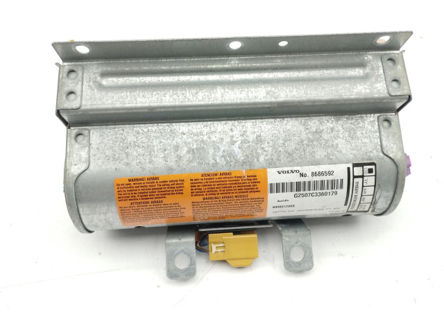 Боковая подушка безопасности 8686592   Volvo XC90