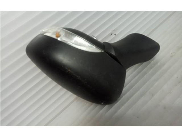 Зеркало электрическое        Renault Clio III  2005 - 2012 года   