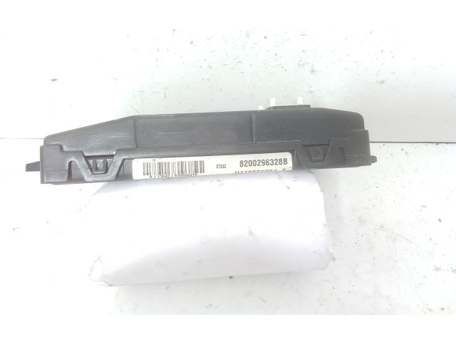 Комплект блоков управления 8200296328b, 8200296328B   Dacia Logan I