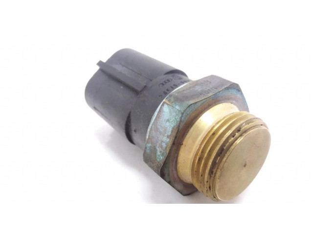 Датчик температуры охлаждающей жидкости