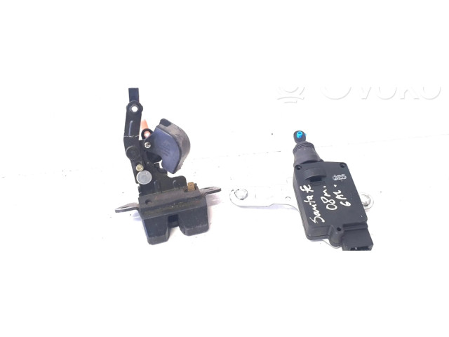 Zámek zadních dveří    Hyundai Santa Fe 2007