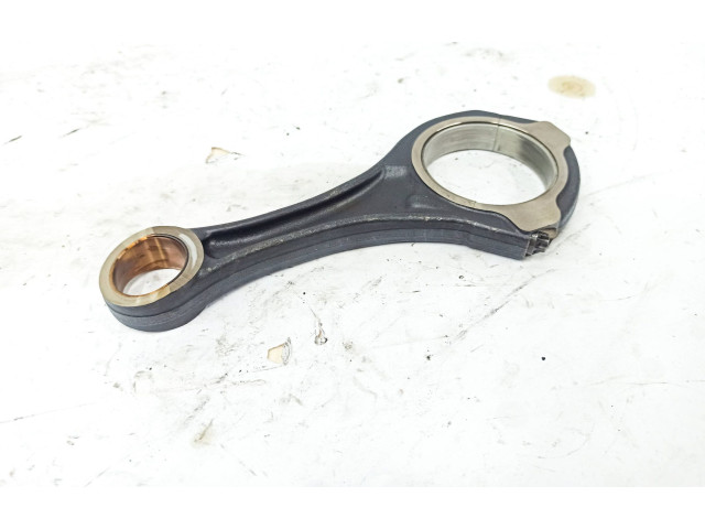 Ojnice Mercedes-Benz R W251