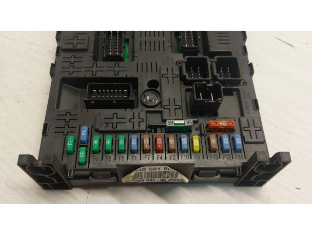 Блок предохранителей 28120836, 281201948D   Citroen C4 I    