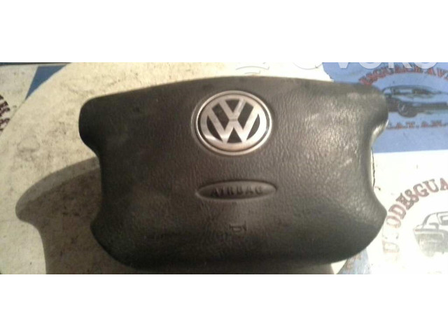 Подушка безопасности двери    Volkswagen PASSAT