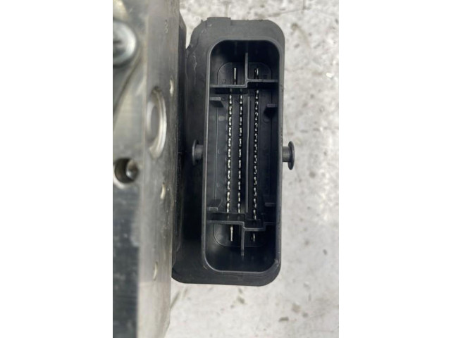 Блок АБС 476608197R Dacia Duster - года