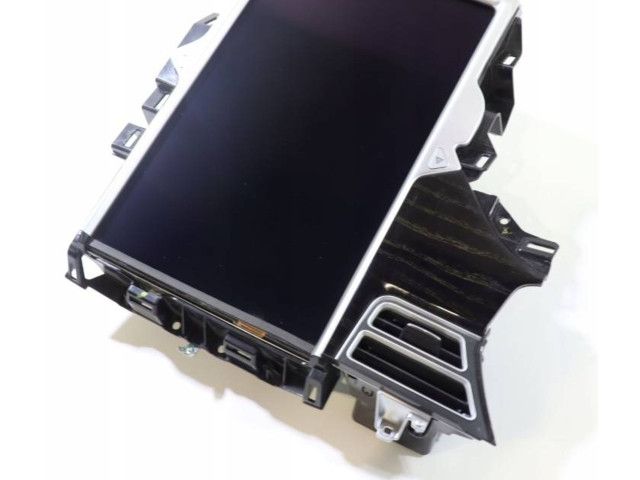 Дисплей 1045006-03-B Tesla Model S