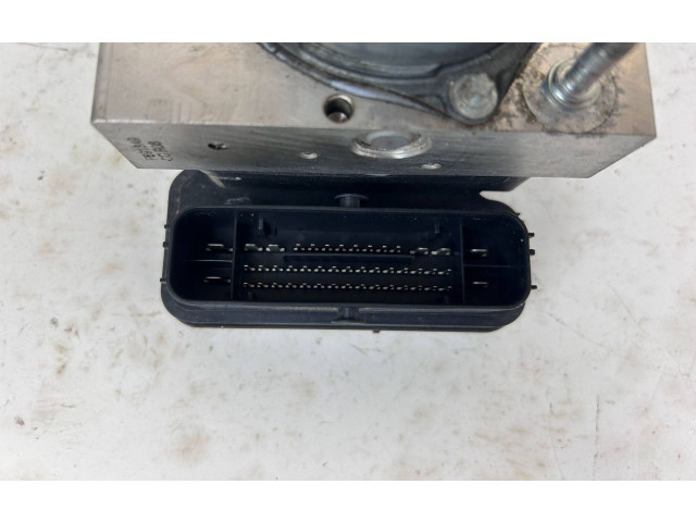 Блок АБС 6700352860 Maserati Levante 2017 - года