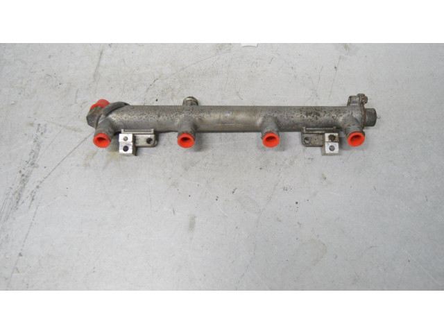 Топливная рампа Saab 9-3 Ver2