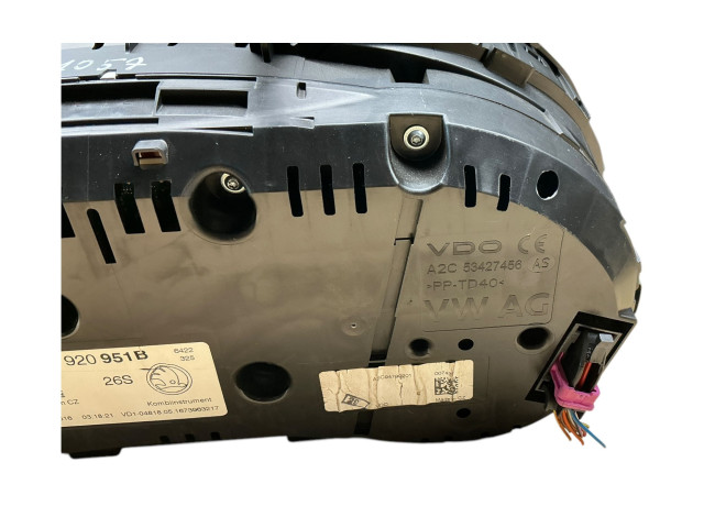 Панель приборов 5E0920951B, A2C53427456   Skoda Octavia Mk3 (5E)       
