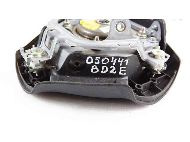 Подушка безопасности водителя    Subaru Forester SH