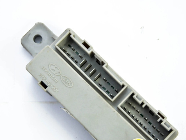 Řídící jednotka 39113-27710, 0281013570 KIA Ceed 2007