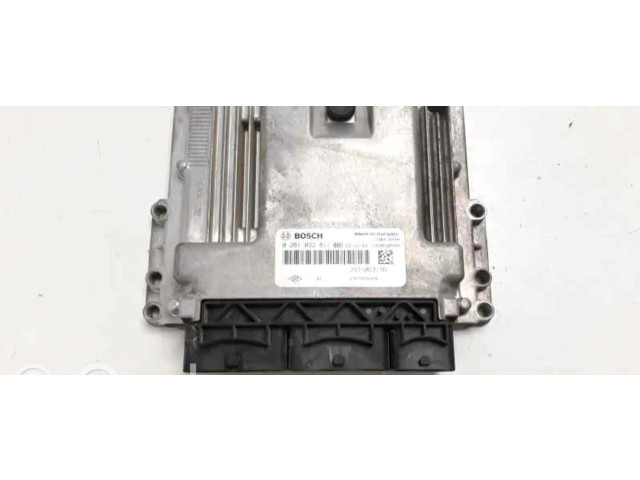 Блок управления двигателя 237106319R, 0281032811 Dacia Dokker