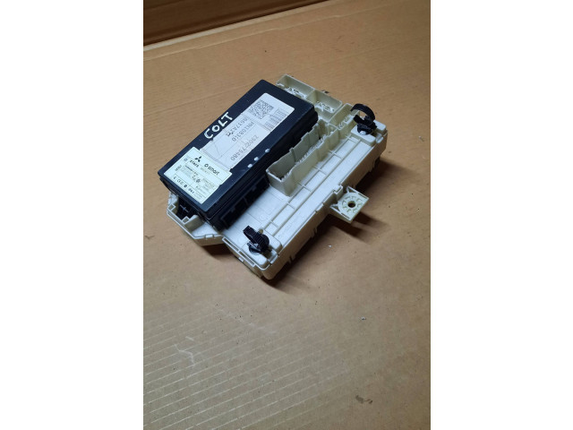 Блок предохранителей MN108320, 8637A171 Mitsubishi Colt