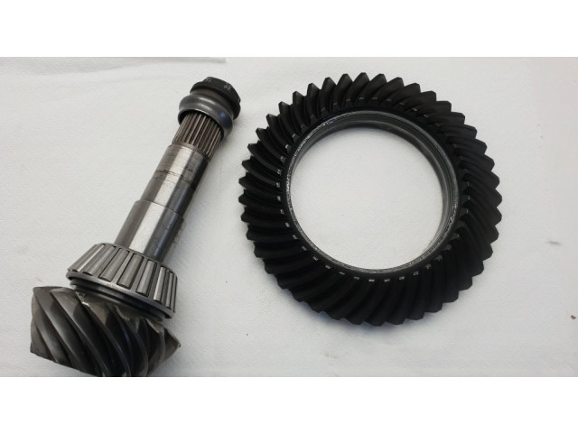 Задний редуктор