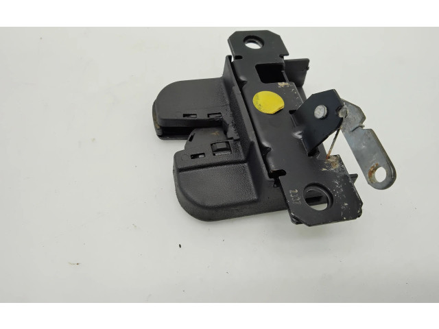 Zámek zadních dveří 7H0827506D Volkswagen Transporter - Caravelle T5 2006