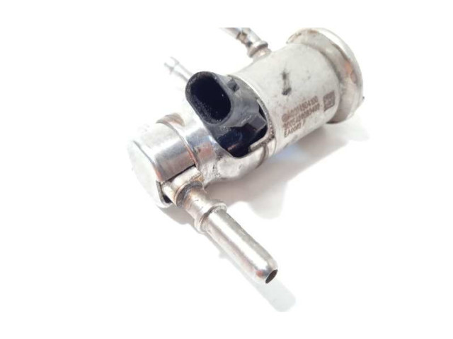 Vstřikovač A0004904100 Mercedes-Benz GLC X253 C253 654920