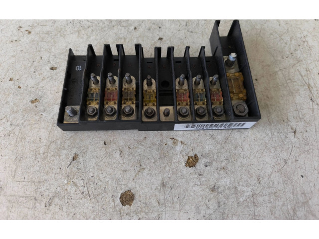 Pojistková skříňka 7H6970187AG Volkswagen Multivan T5 2006