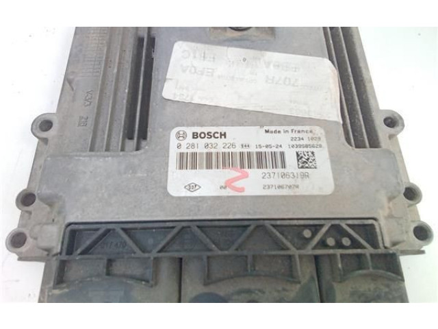 Блок управления 2371063j9r Dacia Sandero